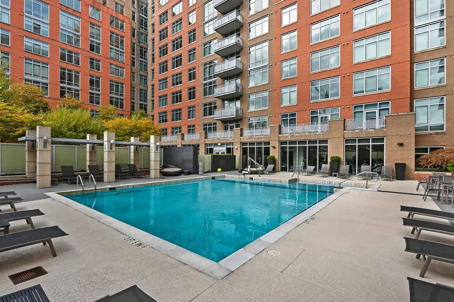 Reston 1Br W Swimming Pool Nr Bars Dining Wdc-835 Apartment Exterior photo